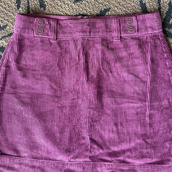 LOFT corduroy skirt - Picture 3 of 5